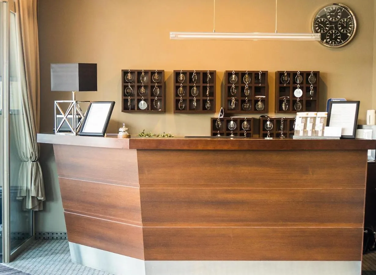 Comm Hotel Poznan Airport